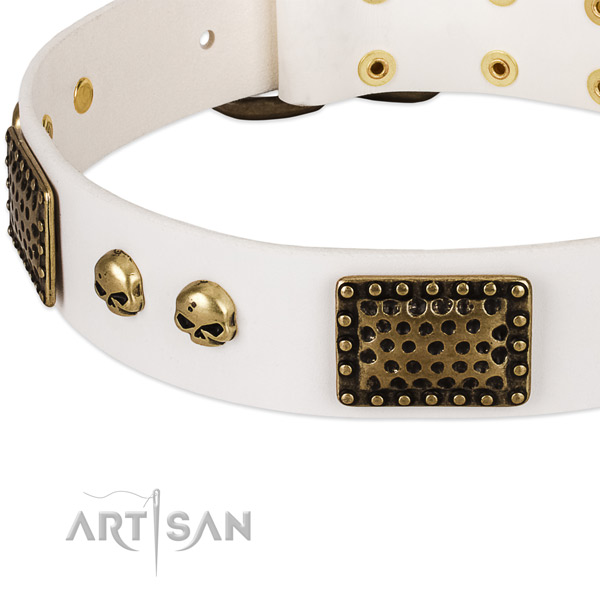 Strong hardware on full grain leather dog collar for your dog