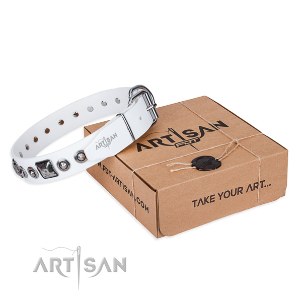 Strong natural genuine leather dog collar made for easy wearing